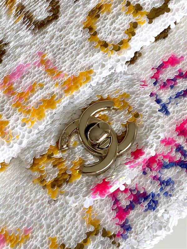 2026131214251796 900